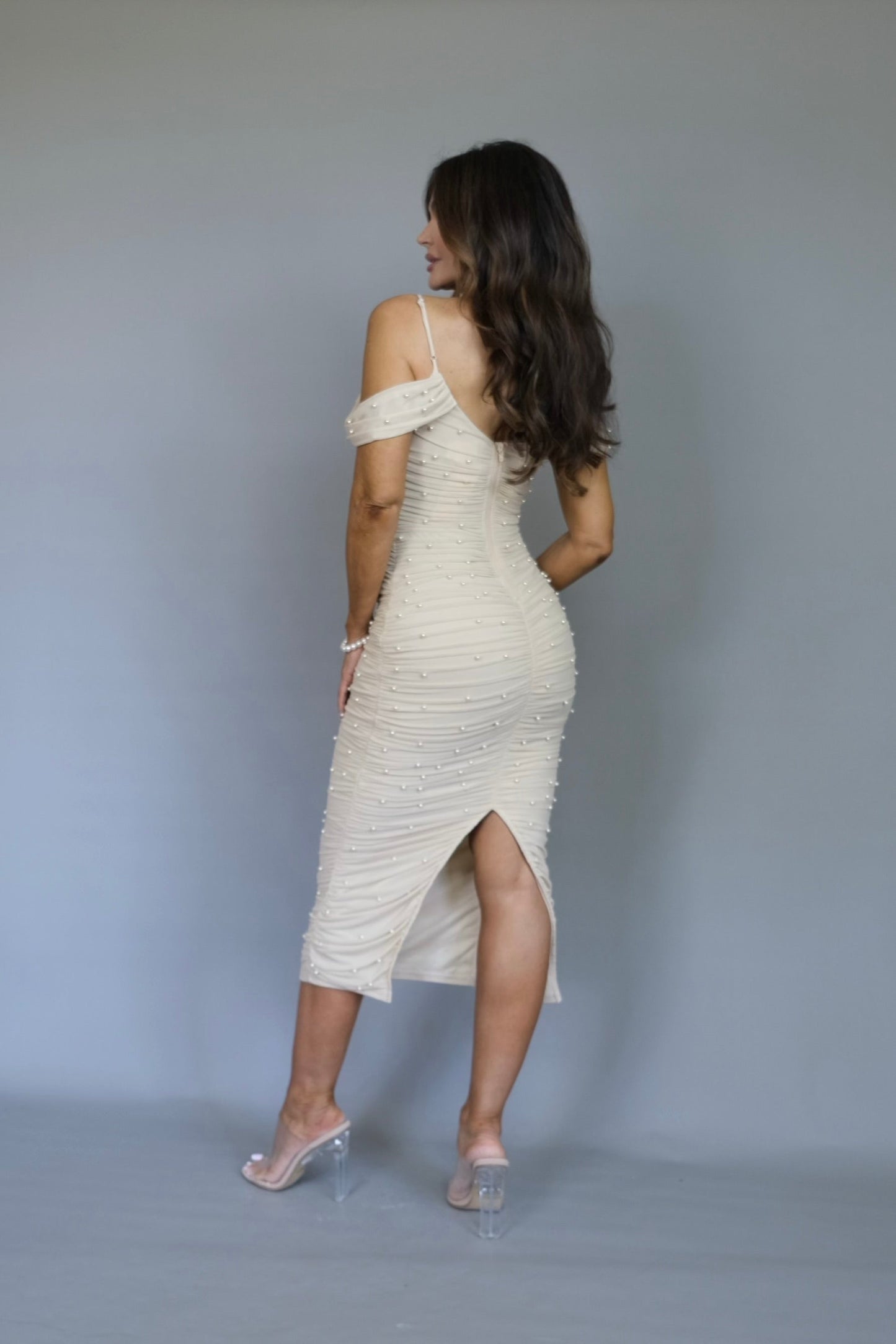 Robe McKenna Midi à Pérolas