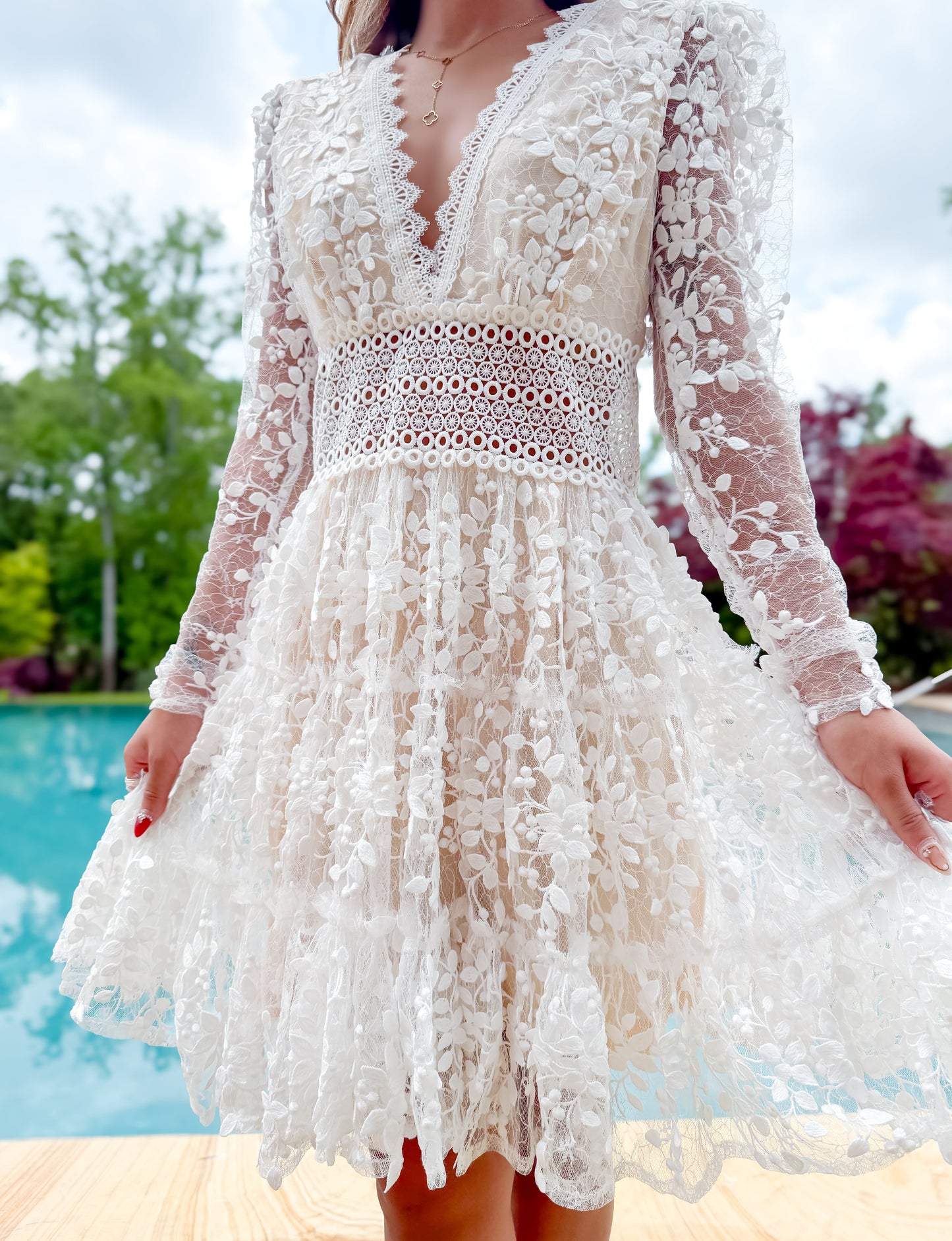 Robe courte en tissu Willow