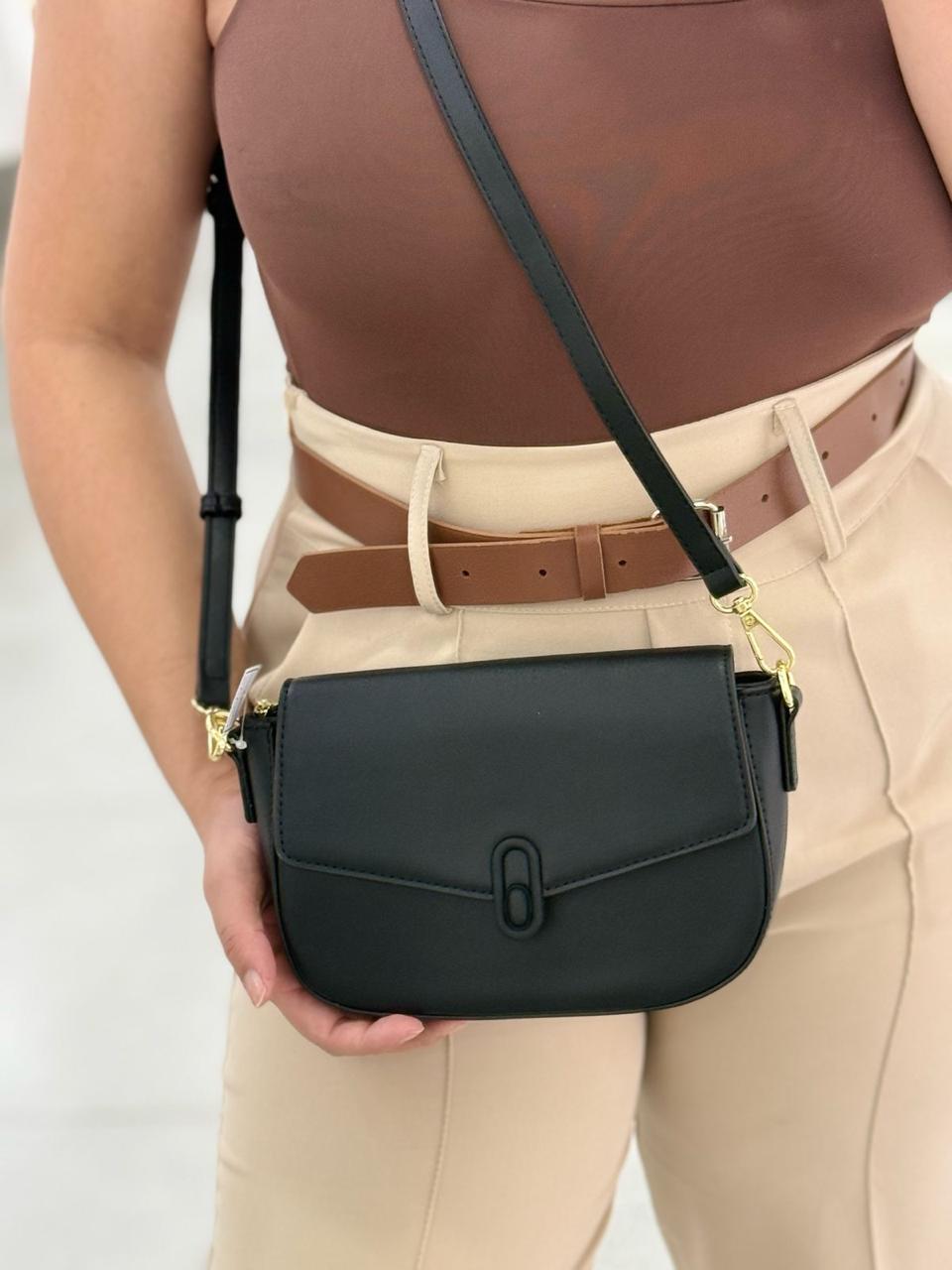 Sac Tiracolo Compacta avec Fecho Frontal Embutido