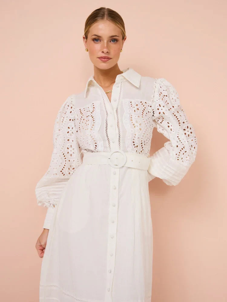 Robe Lara Armont en mars