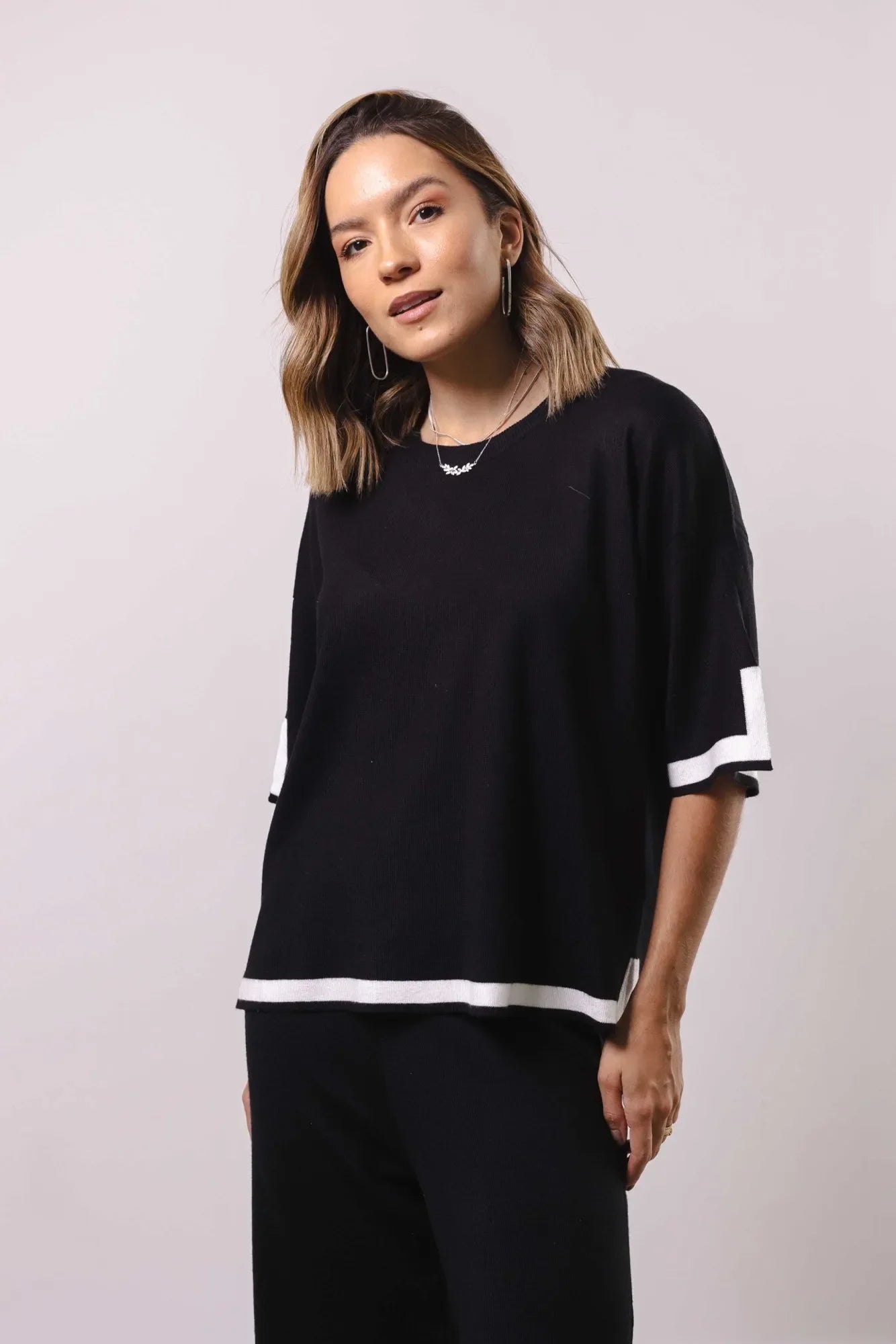 Conjunto Feminino Tricot Modal Blusa Oversize et Calça Wide avec Fenda