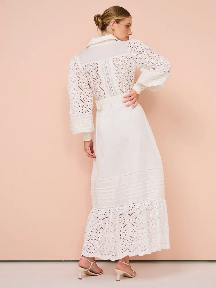Robe Lara Armont en mars