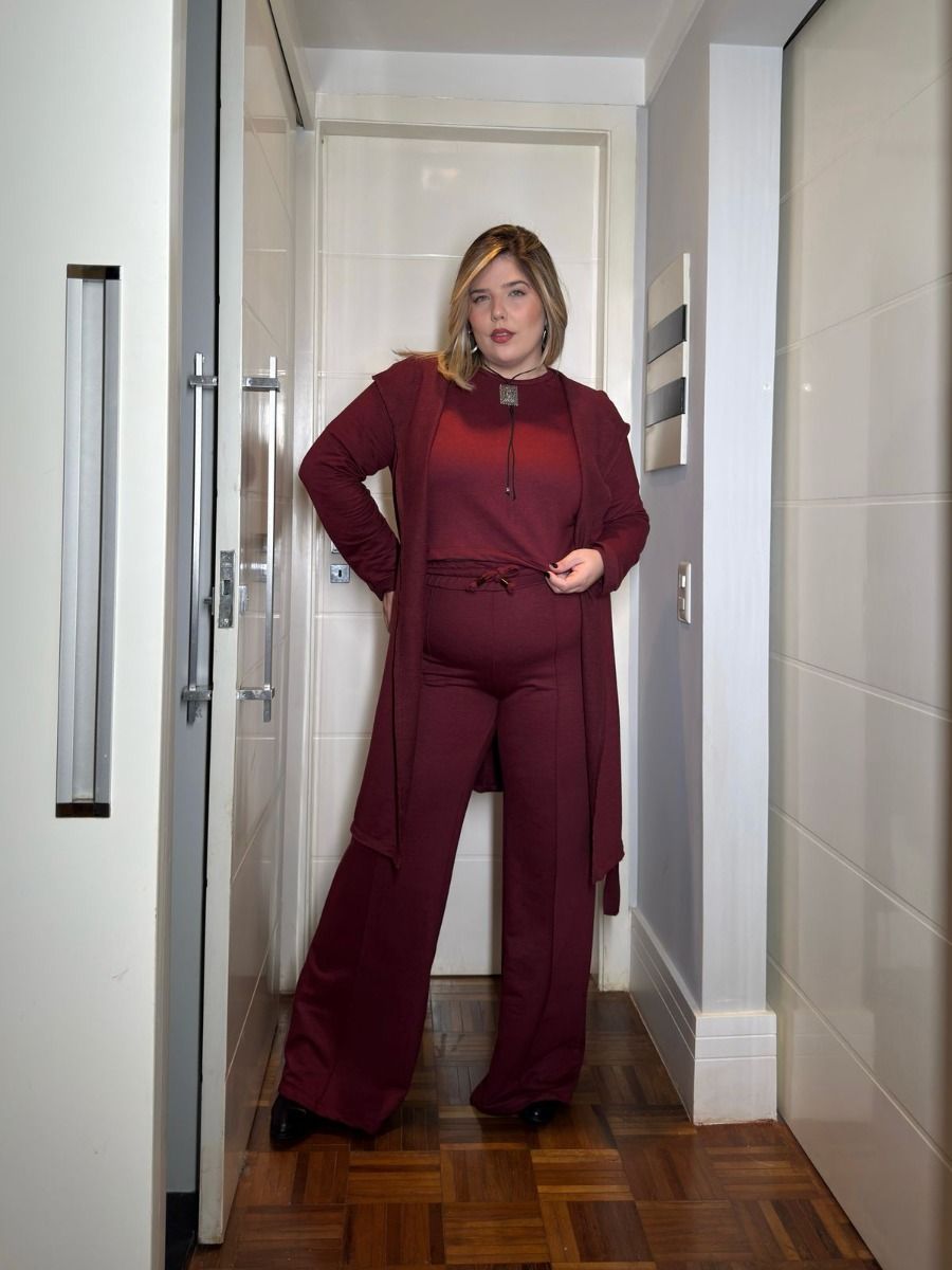 Conjunto Calça + blusa + trench-coat