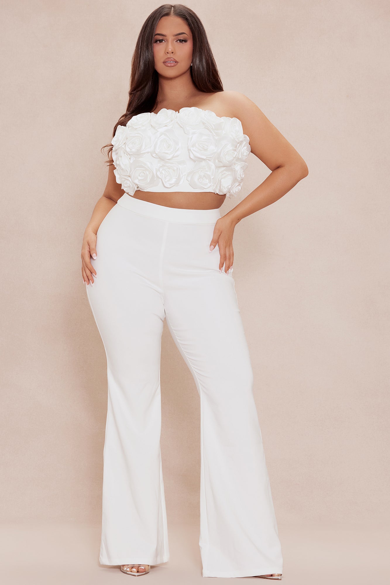 Conjunto Roses – Puro charme et élégance 