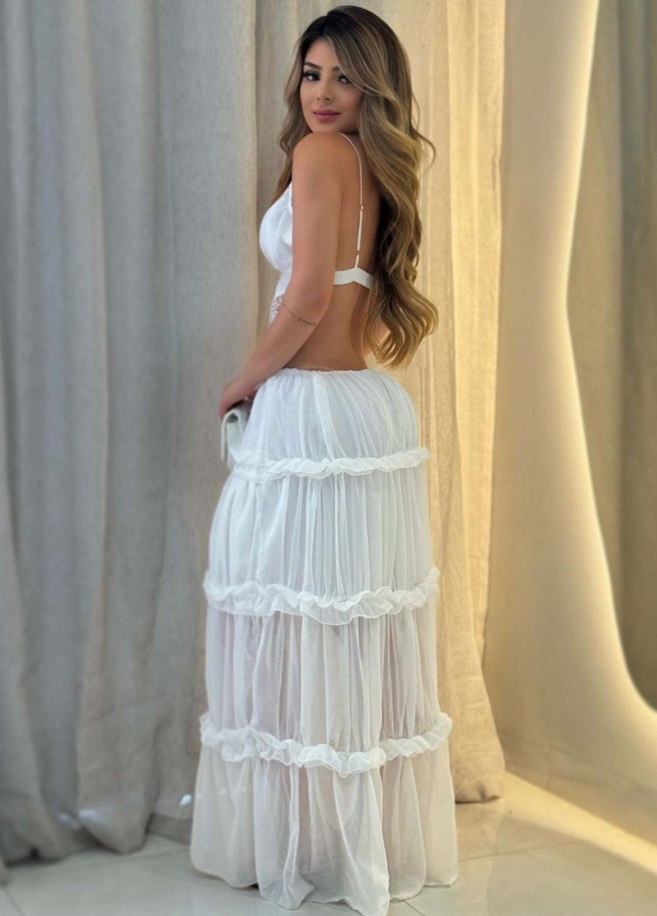 Robe Yris – Leveza et Sofisticação en Cada Detalhe 
