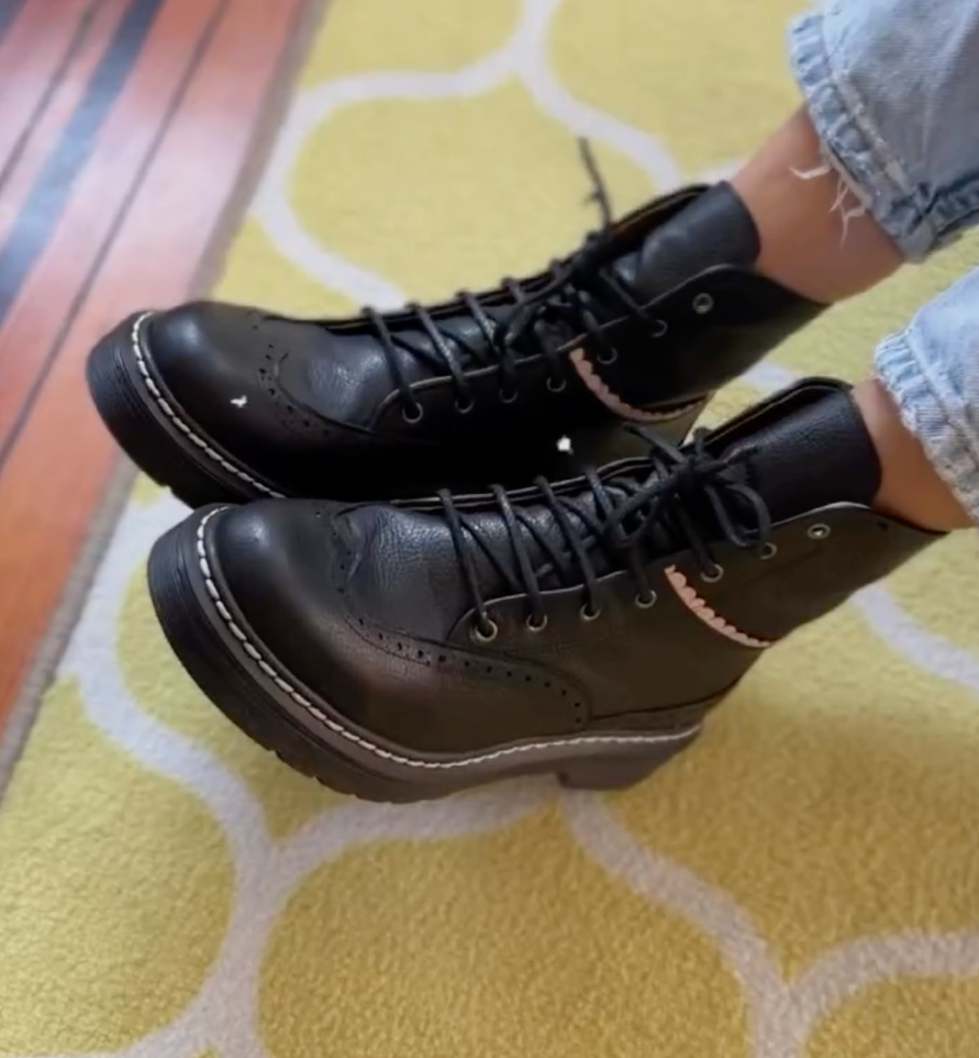 Bota Claravine Couro Legítimo 