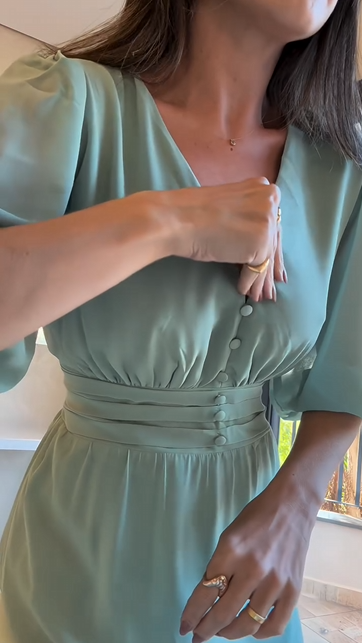 Robe de la déesse Elisangela 