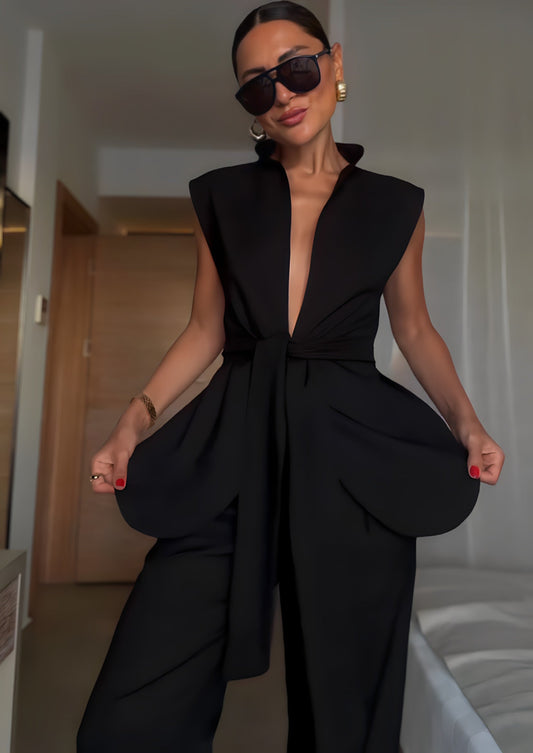 Macacão Noir Glam – Impacto e Sofisticação