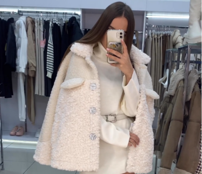 Sobretudo Feminino Karina – Teddy Off White 