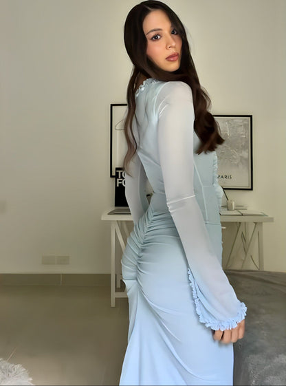 Robe féminine Alinê – Longo com Recortes 