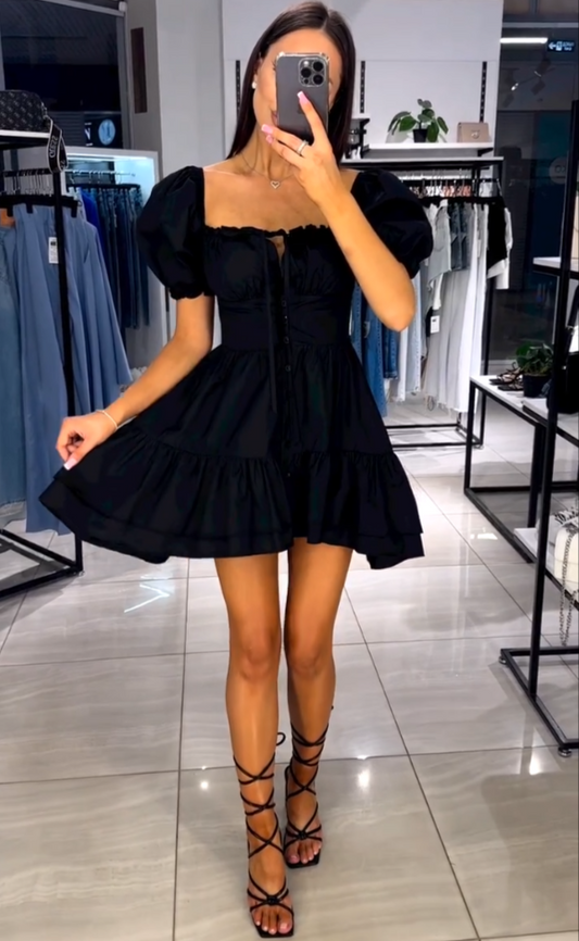 Robe courte princesse noire 