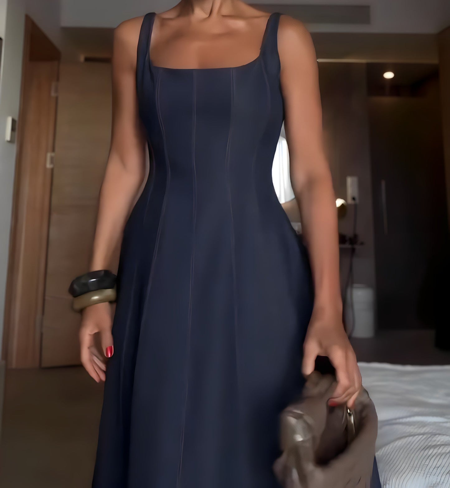 Robe Elegância Navy – Sofisticação Atemporal