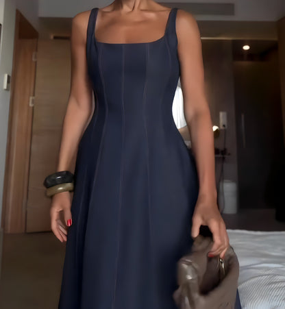 Robe Elegância Navy – Sofisticação Atemporal