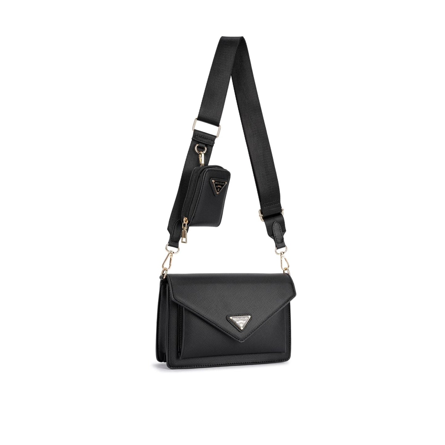 Sac transversal avec grande largeur et détails métalliques