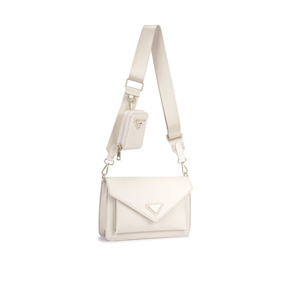 Sac transversal avec grande largeur et détails métalliques