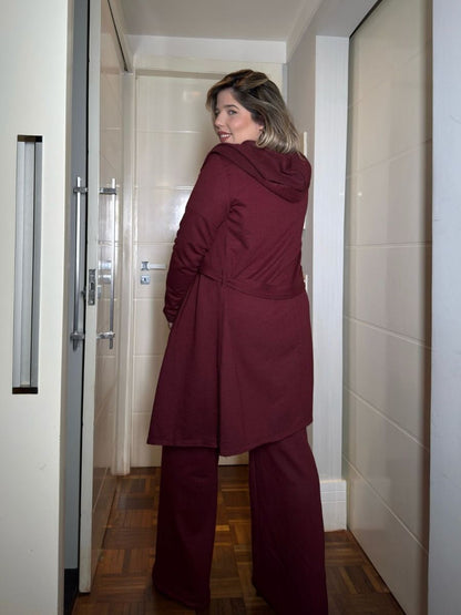 Conjunto Calça + blusa + trench-coat 