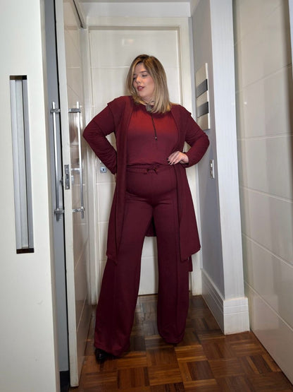 Conjunto Calça + blusa + trench-coat 