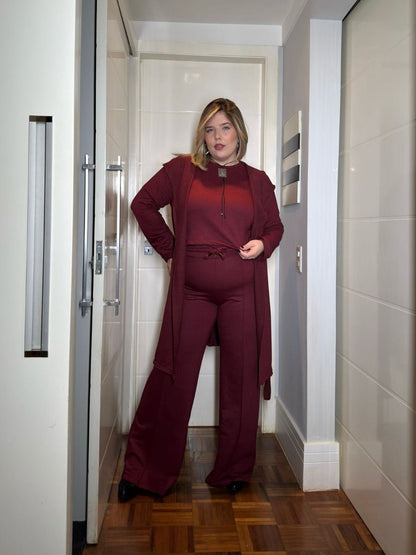 Conjunto Calça + blusa + trench-coat 