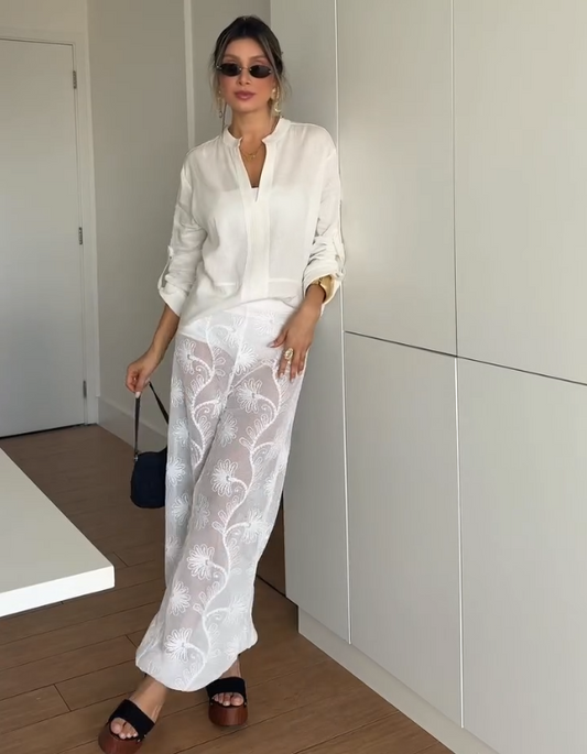 Conjunto Feminino à Tule Bordado 