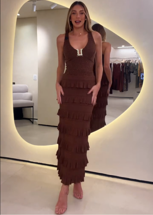 Robe Marrom avec Babados 