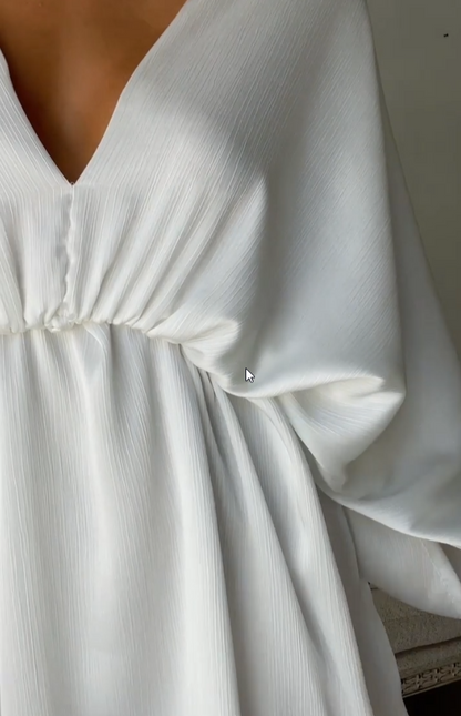 Robe Aura Branca – Elegância Leve e Atemporal 🌟