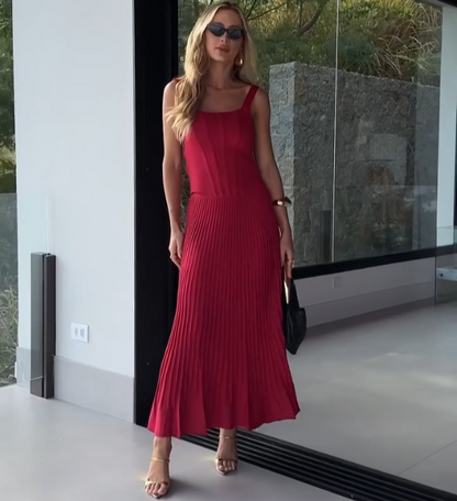 Conjunto Plissado Vermelho atemporel